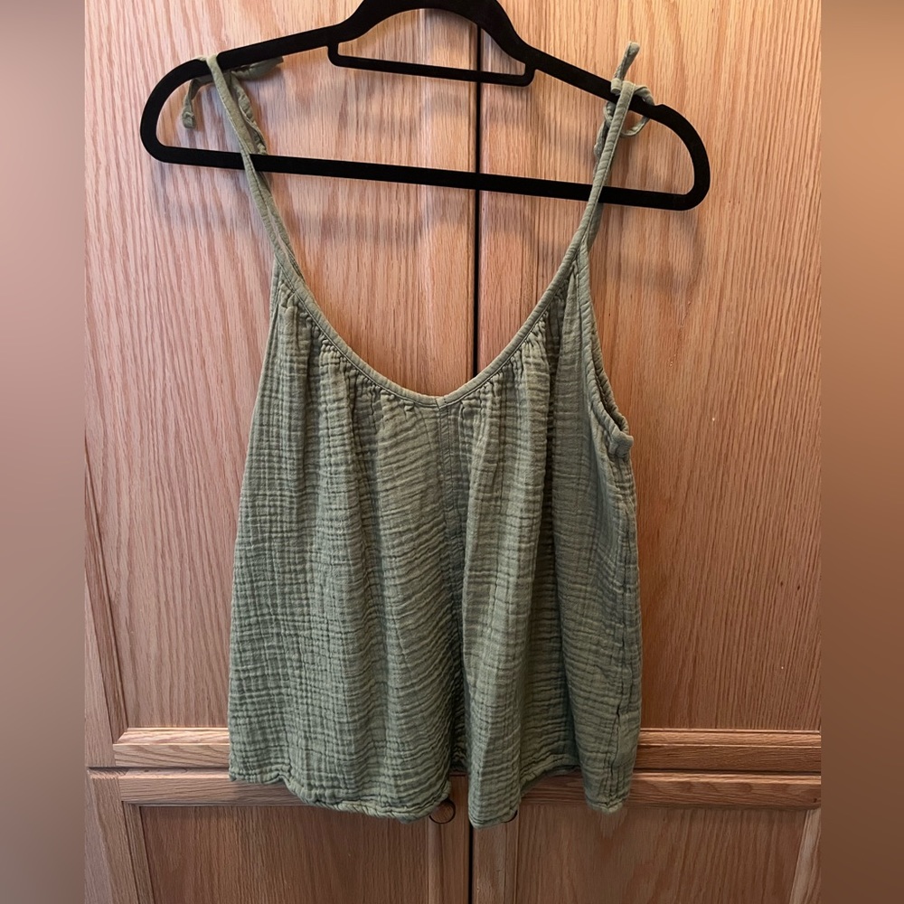 Old Navy Tie Tank